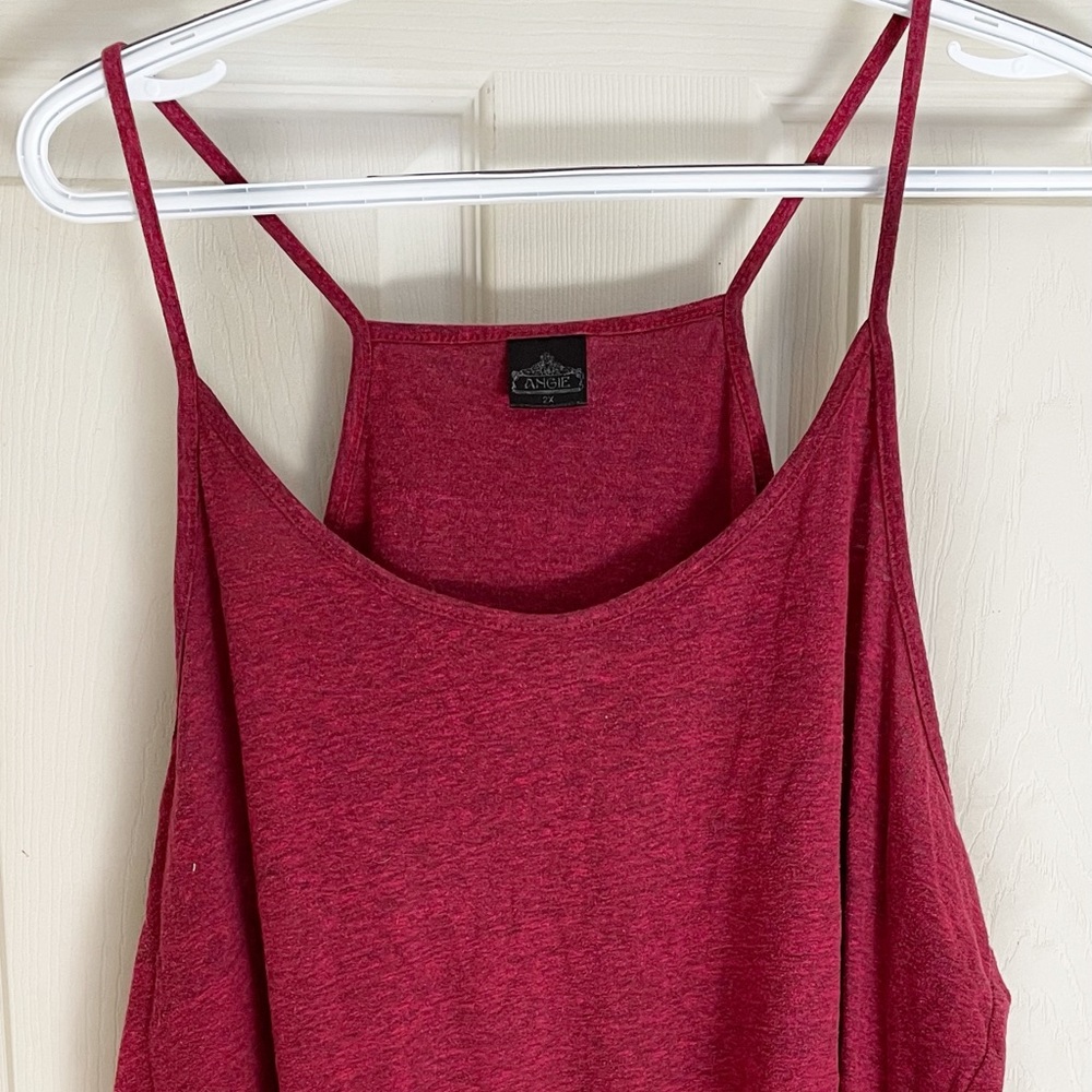 Slouchy burgundy tank size 2x